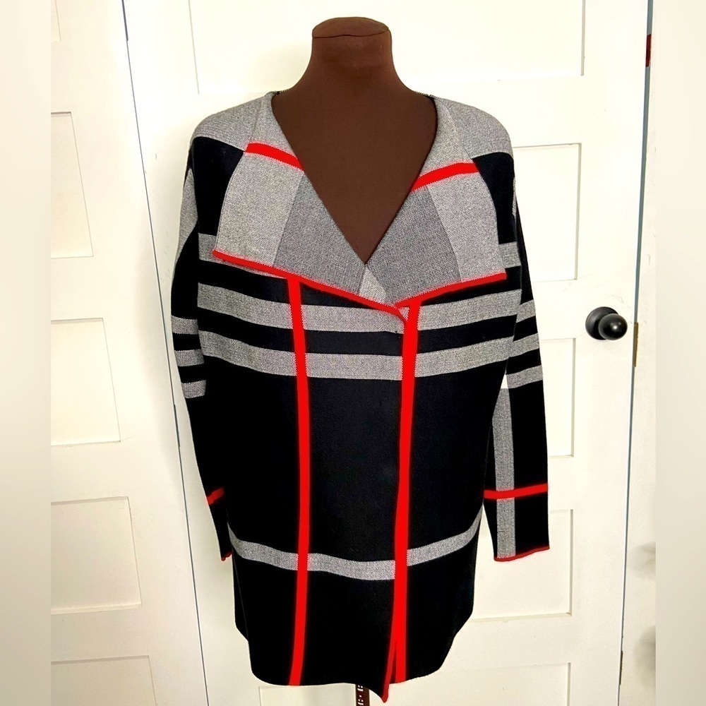 ALISON Sheri Button Cardigan Black, Gray, Red Size Medium